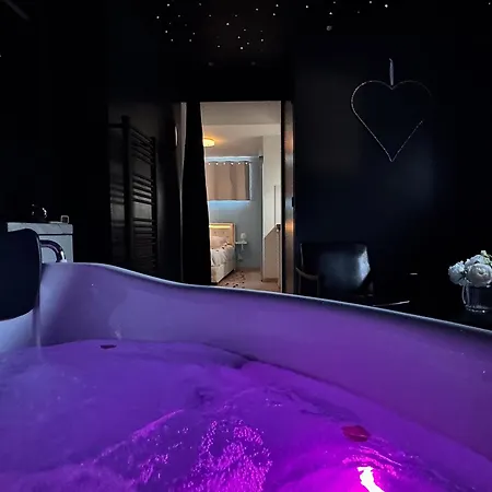Linstant Etoile Centre Апартаменты
